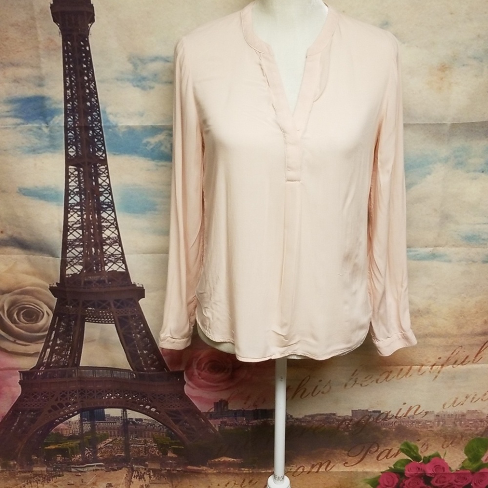 Banana Republic blouse